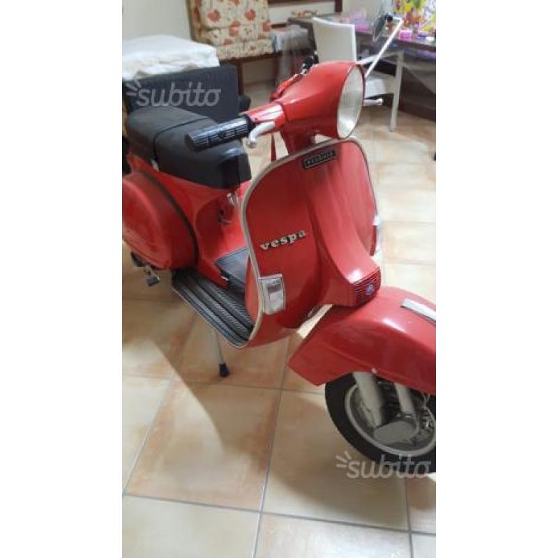 Vespa Piaggio PX125E