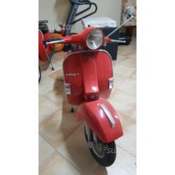 Vespa Piaggio PX125E