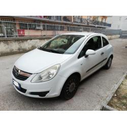 Opel corsa 1.0 benzina /gpl